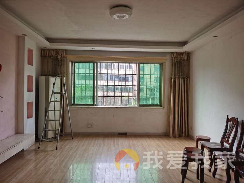 东方大厦(上海中路住宅小区) 南北通透，采光好 装修好，环镜优美 近地铁 中间楼层