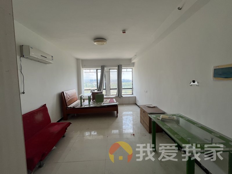 华南城一期九珑府 南北通透，采光好 装修好，环镜优美 视野好，诚心出售