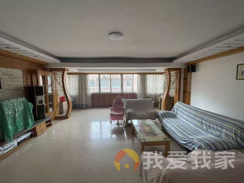 南昌我爱我家南站住宅小区 南北通透，采光好 视野好，诚心出售