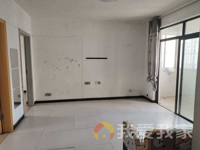 南昌我爱我家阳光家园D区 南北通透，采光好 装修好，环镜优美 视野好，诚心出售