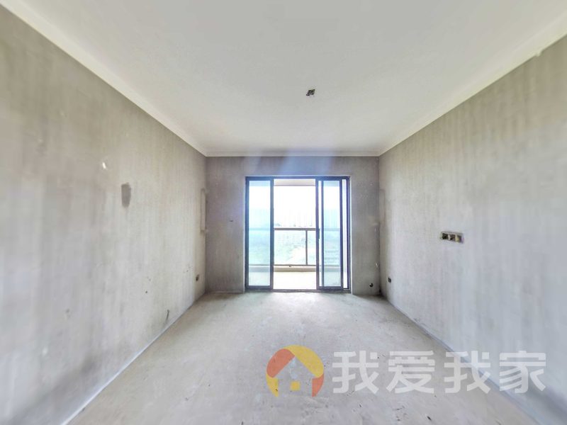 瑞祥嘉苑 南北通透，采光好 中间楼层