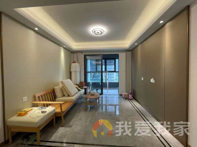 南昌我爱我家融创翰江府（万达文化旅游城G区） 南北通透，采光好 装修好，环镜优美 近地铁 周边匹套完善，，出行方便