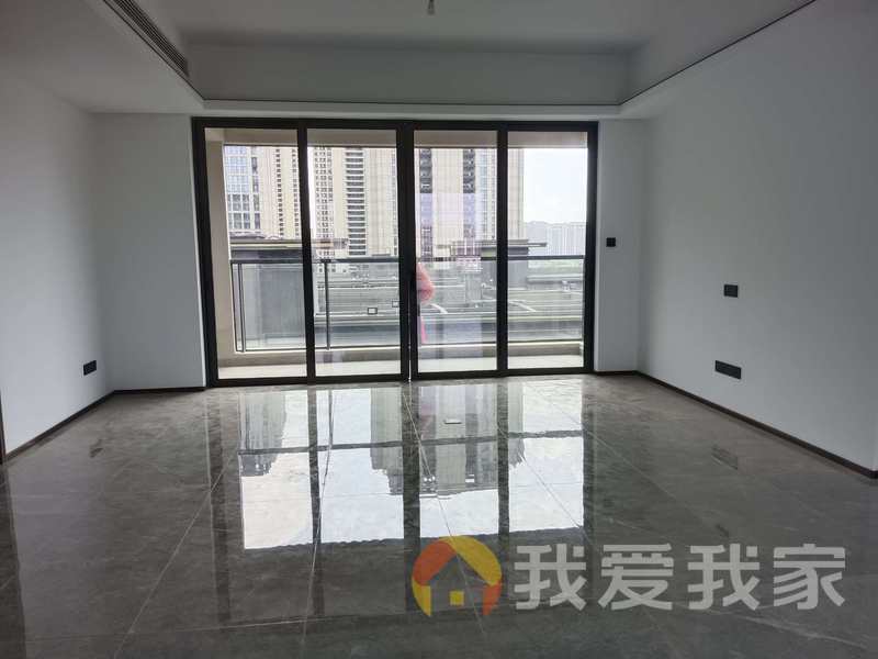 南昌我爱我家建发缦云 南北通透，采光好 装修好，环镜优美 视野好，诚心出售