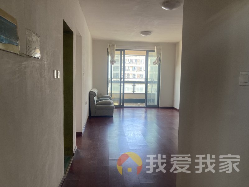 华南城一期九珑府 南北通透，采光好 视野好，诚心出租