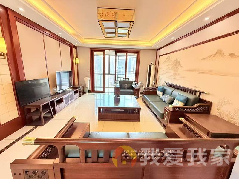 南昌我爱我家上下二层  精装修 使用面积大  地段好  南北通透 房间多