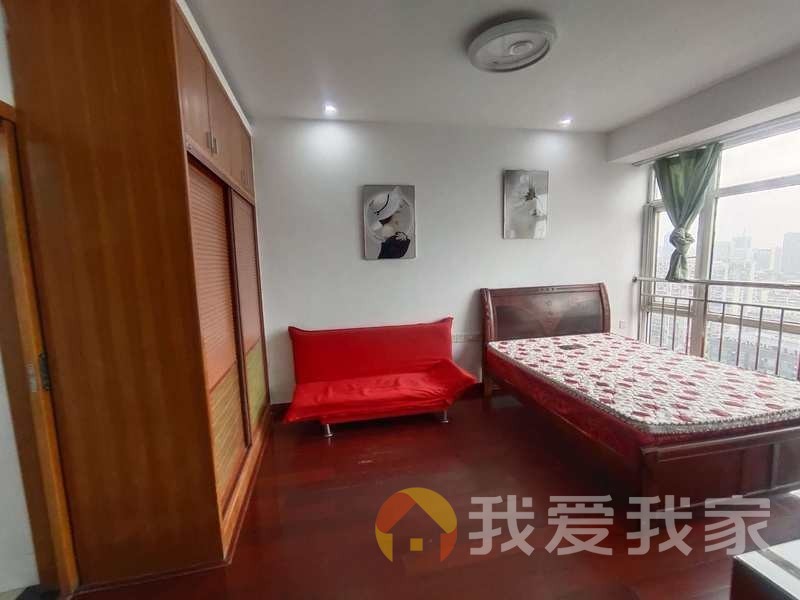 南昌我爱我家天集领寓（玉河明珠公寓楼） 南北通透，采光好 装修好，环镜优美 视野好，诚心出售