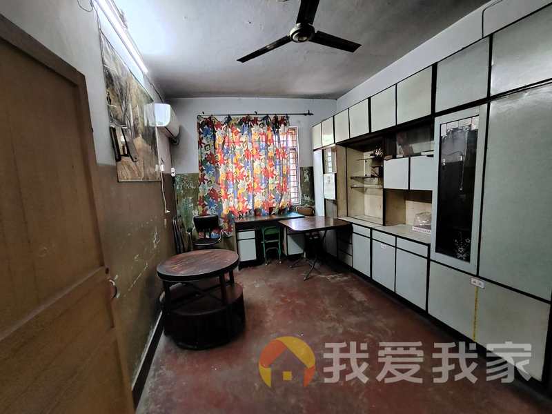 铁路七村 南北通透，采光好 装修好，环镜优美 视野好，诚心出租