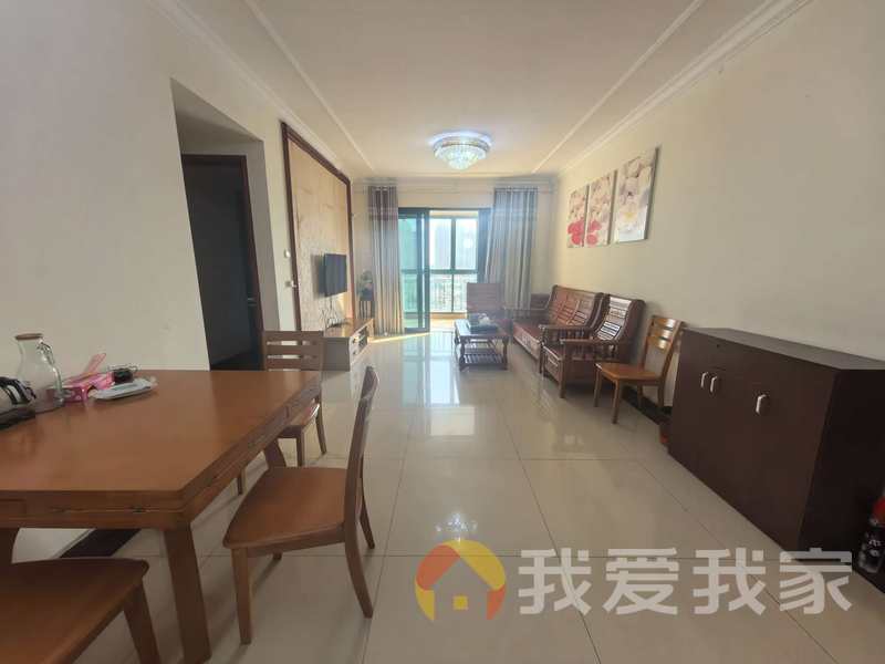 恒大绿洲一期 装修好，环镜优美 近地铁 周边匹套完善，，出行方便