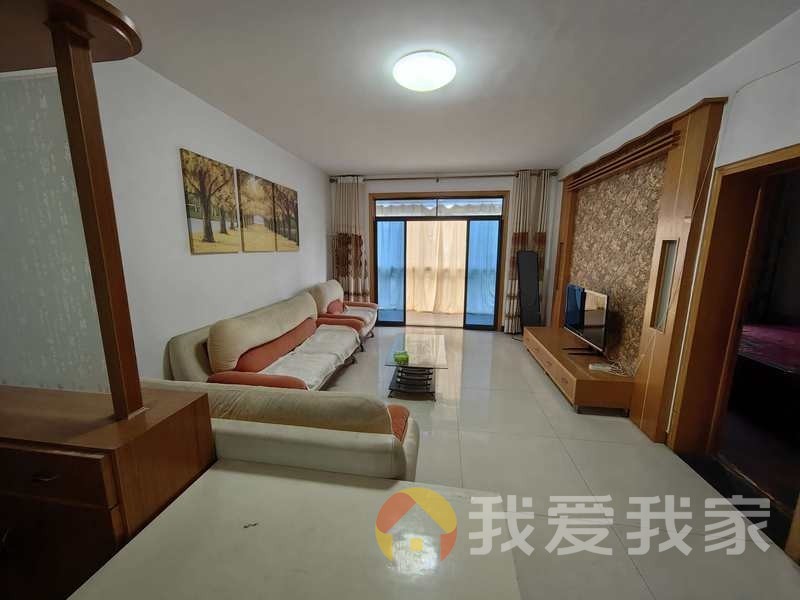 梦里水乡荷园 南北通透，采光好 装修好，环镜优美 视野好，诚心出租