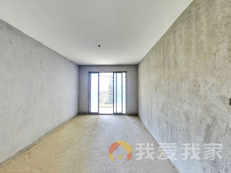 新建城B4区 南北通透，采光好 近地铁 周边匹套完善，，出行方便