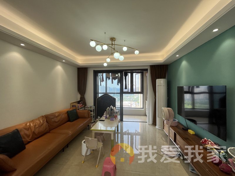 南昌我爱我家龙湖煌盛春江天玺 南北通透，采光好 装修好，环镜优美 视野好，诚心出售