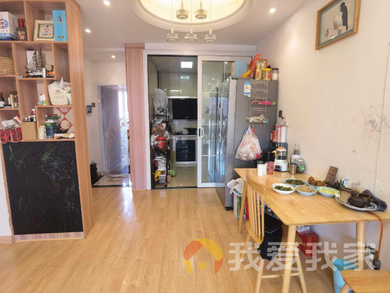 南昌我爱我家紫金城红郡 南北通透，采光好 装修好，环镜优美 视野好，诚心出售