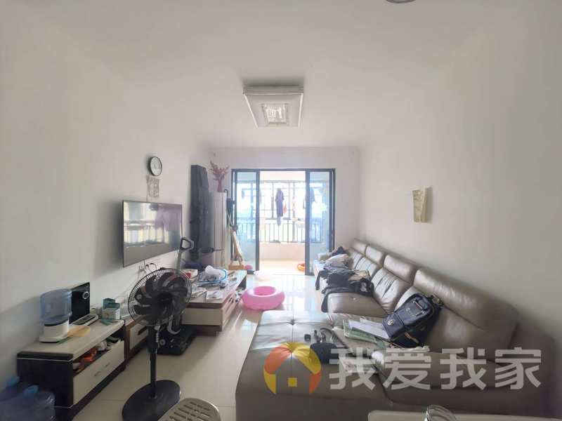南昌我爱我家绿地国际博览城一期藏珑 南北通透，采光好 装修好，环镜优美 近地铁 视野好，诚心出售