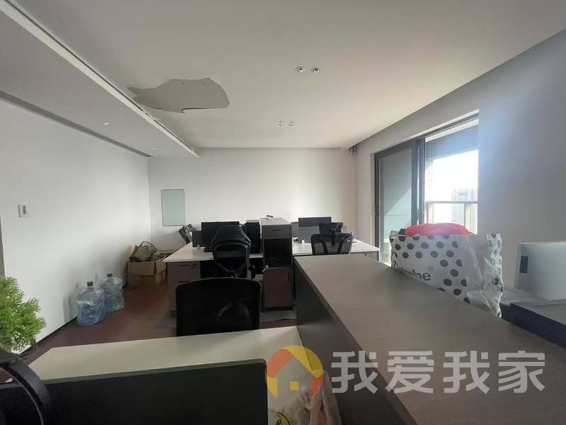 东投新力樘悦（雅瑶小区） 南北通透，采光好 装修好，环镜优美 近地铁 视野好，诚心出售