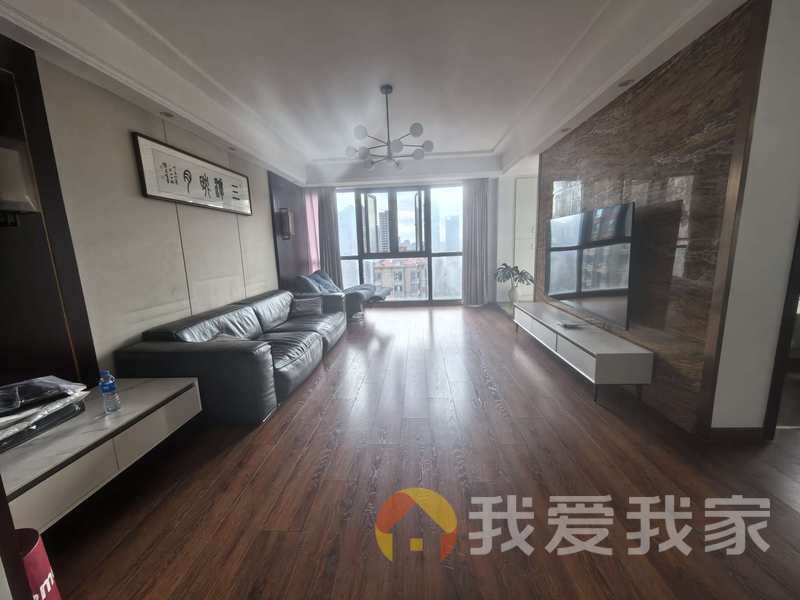 南昌我爱我家云锦路中大云锦 南北通透，采光好 装修好，环镜优美 视野好，诚心出售