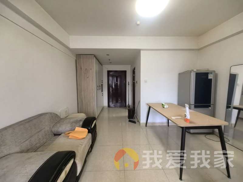盛汇城市广场 南北通透，采光好 周边匹套完善，，出行方便
