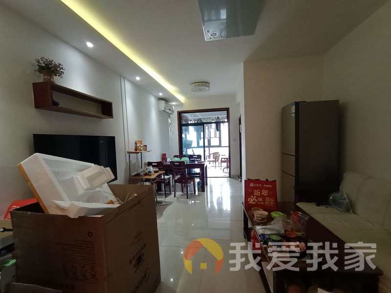 师大南路蘭公馆 南北通透，采光好 装修好，环镜优美 近地铁 视野好，诚心出租