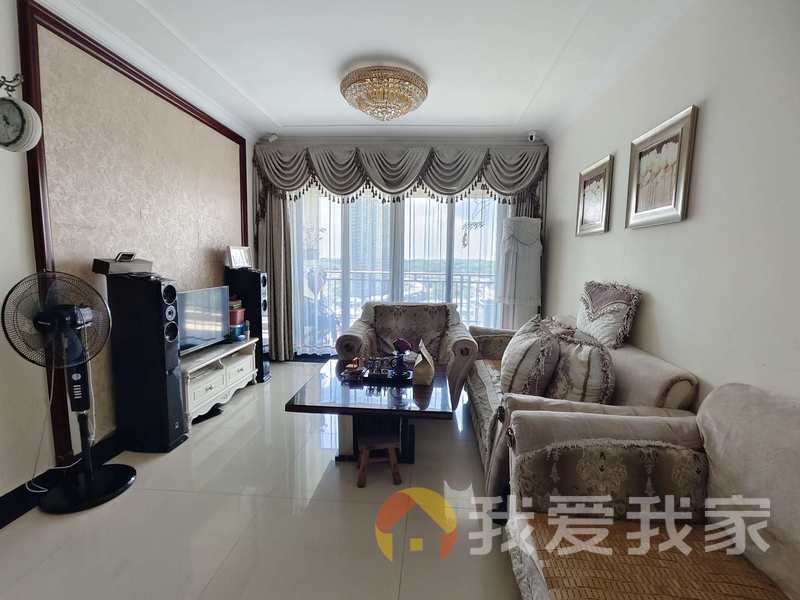 南昌我爱我家恒大绿洲三期 南北通透，采光好 装修好，环镜优美 中间楼层
