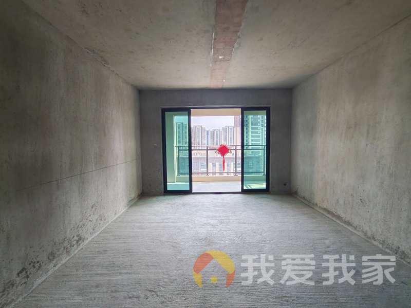 银城江苑住宅区 南北通透，采光好 视野好，诚心出售