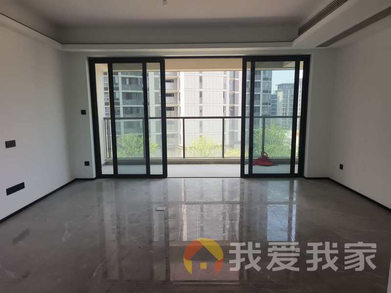 南昌我爱我家建发缦云 南北通透，采光好 周边匹套完善，，出行方便