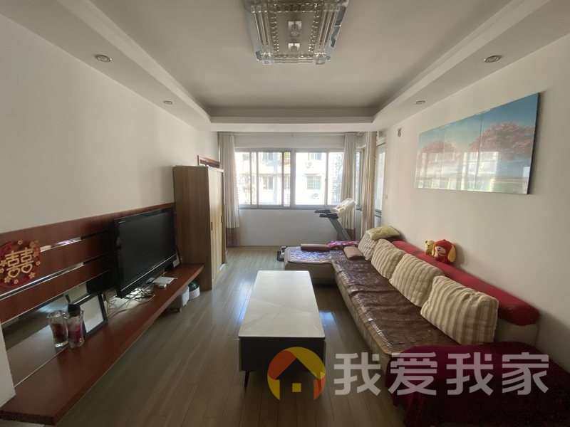 苑中园 南北通透，采光好 装修好，环镜优美 视野好，诚心出租