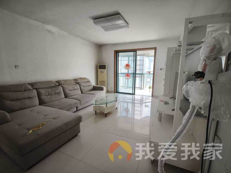 秀泊经典 南北通透，采光好 装修好，环镜优美 视野好，诚心出售