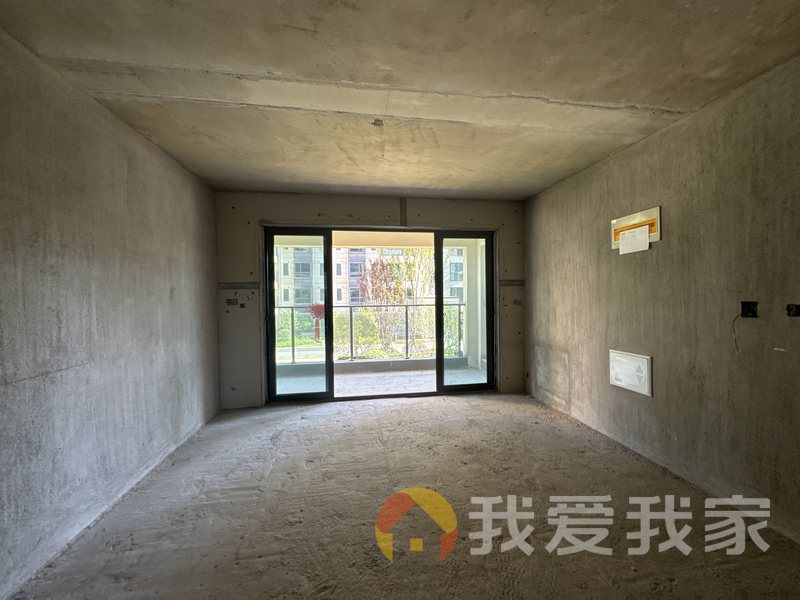 南昌我爱我家城央尚品 南北通透，采光好 周边匹套完善，，出行方便