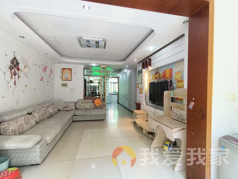 梦里水乡百花庭 南北通透，采光好 装修好，环镜优美 视野好，诚心出租