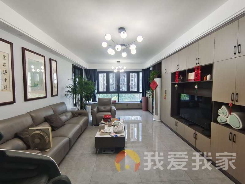 南昌我爱我家天兴翰林苑 南北通透，采光好 装修好，环镜优美 周边匹套完善，，出行方便