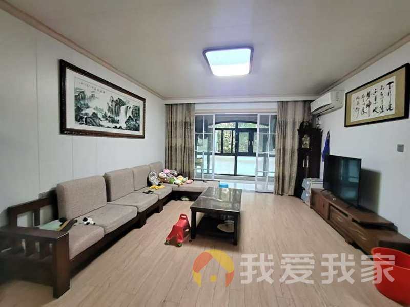 南昌我爱我家世纪风情二期 南北通透，采光好 装修好，环镜优美 近地铁 周边匹套完善，，出行方便