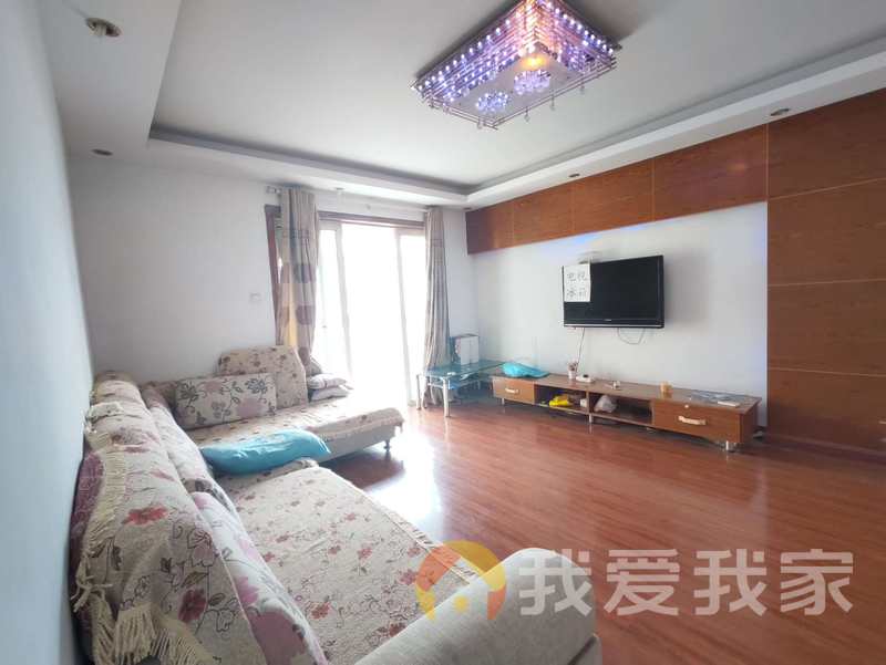 万达星城怡星苑 南北通透，采光好 装修好，环镜优美 近地铁 视野好，诚心出租