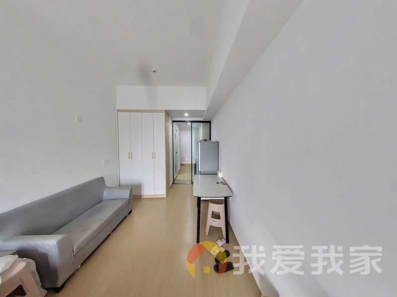 南昌我爱我家绿滋肴庙街公寓 南北通透，采光好 装修好，环镜优美 中间楼层