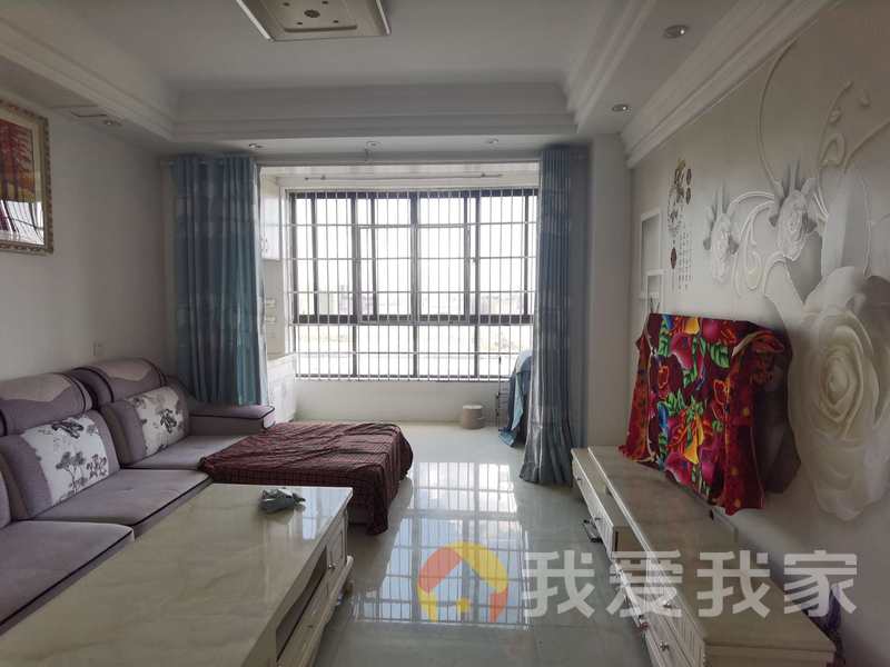 南昌我爱我家合一中央城（御龙湾花园） 南北通透，采光好 装修好，环镜优美 视野好，诚心出售