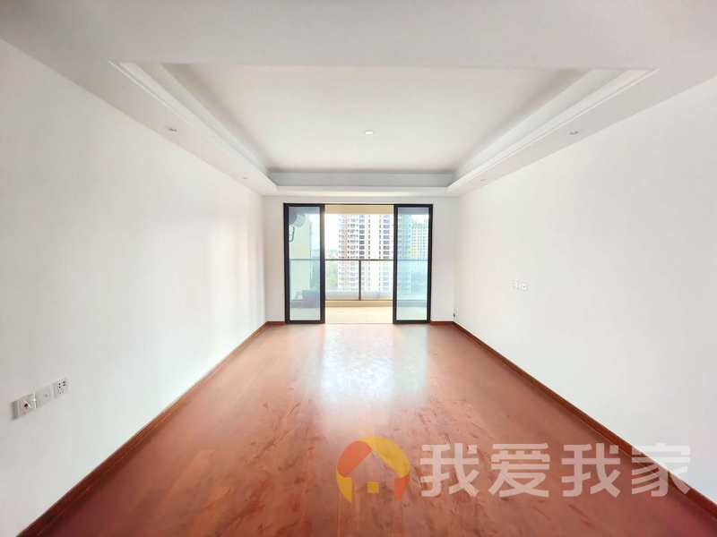 南昌我爱我家新力禧园 南北通透，采光好 装修好，环镜优美 中间楼层