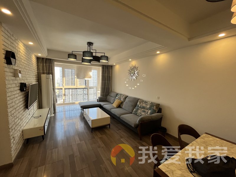 南昌我爱我家世纪朝阳中央城 南北通透，采光好 装修好，环镜优美 视野好，诚心出售
