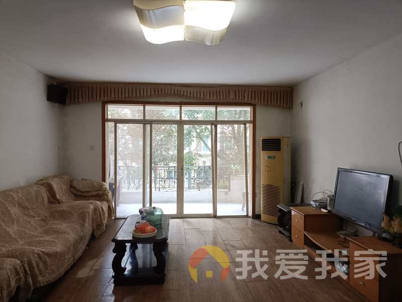 南昌我爱我家庐山花园如琴苑 南北通透，采光好 近地铁 周边匹套完善，，出行方便