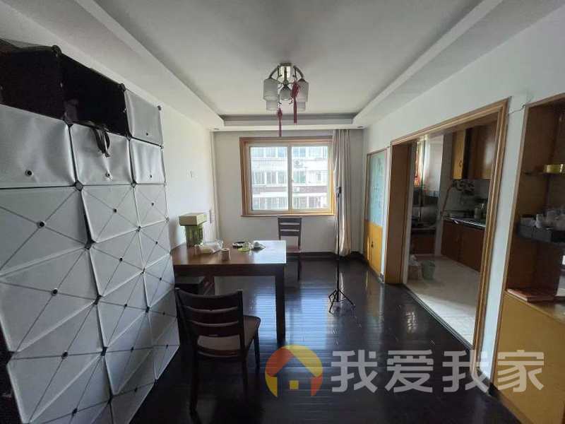南昌我爱我家三经路 南北通透，采光好 装修好，环镜优美 视野好，诚心出售