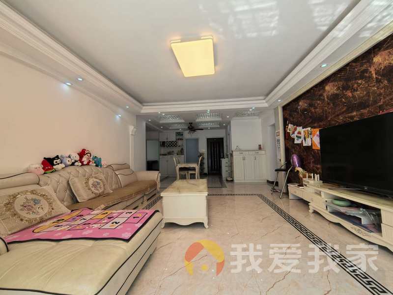 南昌我爱我家凯美怡和 南北通透，采光好 装修好，环镜优美 近地铁 周边匹套完善，，出行方便
