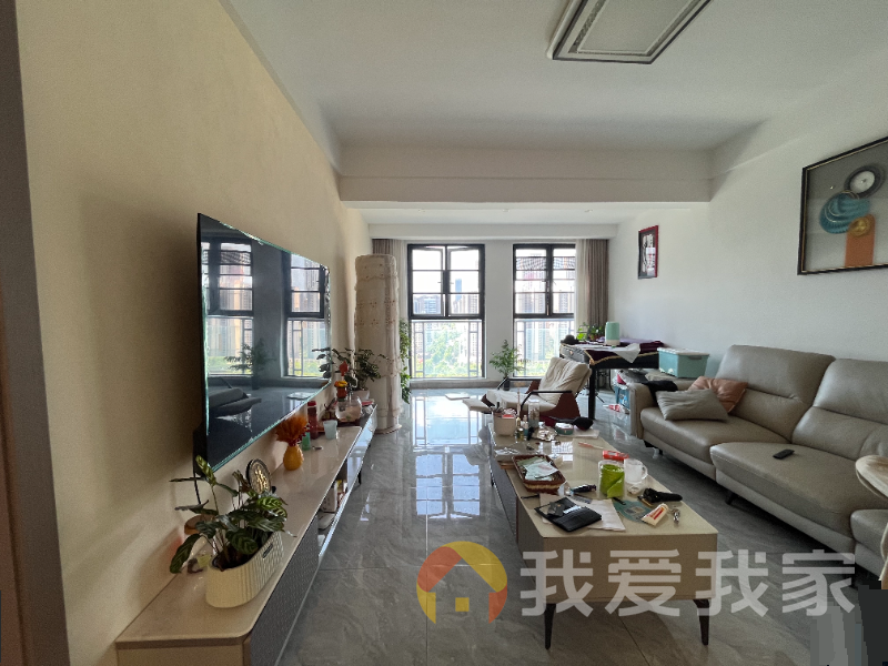 南昌我爱我家赣电开元国际 南北通透，采光好 装修好，环镜优美 视野好，诚心出售