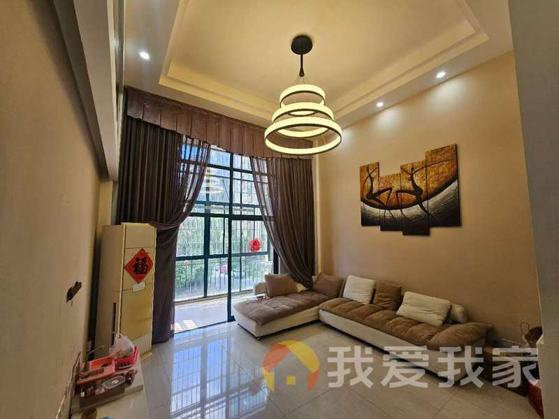 南昌我爱我家罗马象湖壹号（象湖景苑） 南北通透，采光好 装修好，环镜优美 中间楼层
