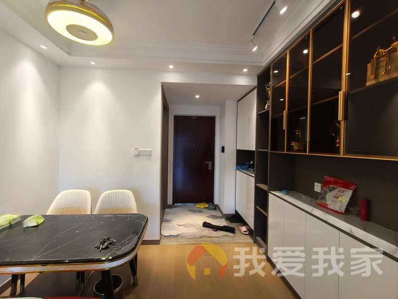 南昌我爱我家万科天空之城南区（三期） 南北通透，采光好 装修好，环镜优美 视野好，诚心出售