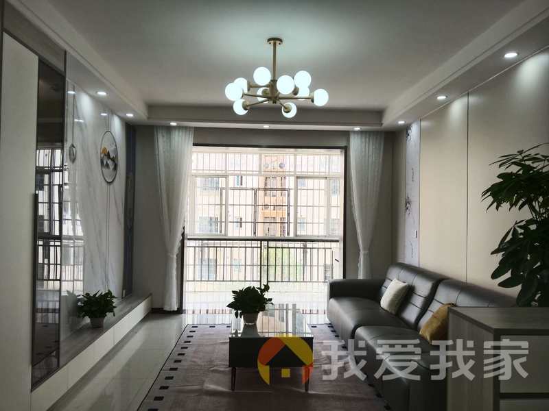 南昌我爱我家福满居 南北通透，采光好 装修好，环镜优美 中间楼层