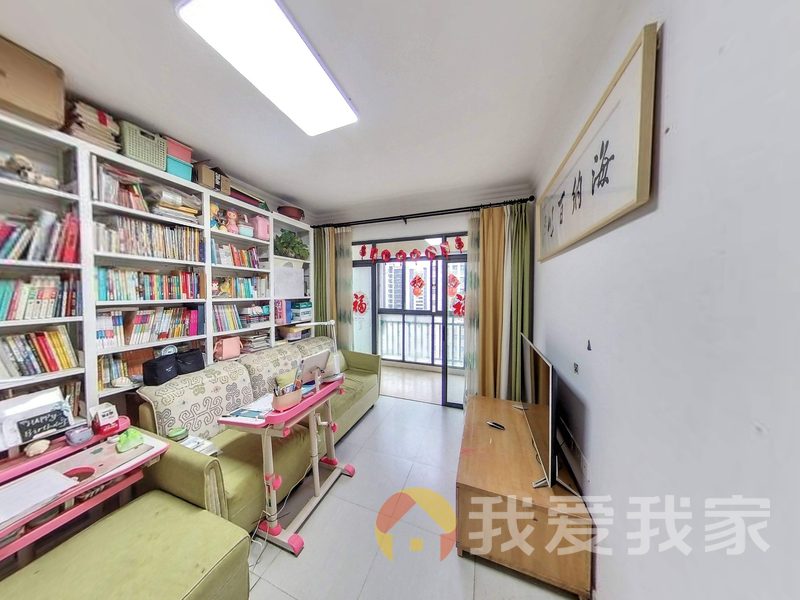 南昌我爱我家绿都温莎城堡 南北通透，采光好 装修好，环镜优美 近地铁 视野好，诚心出售