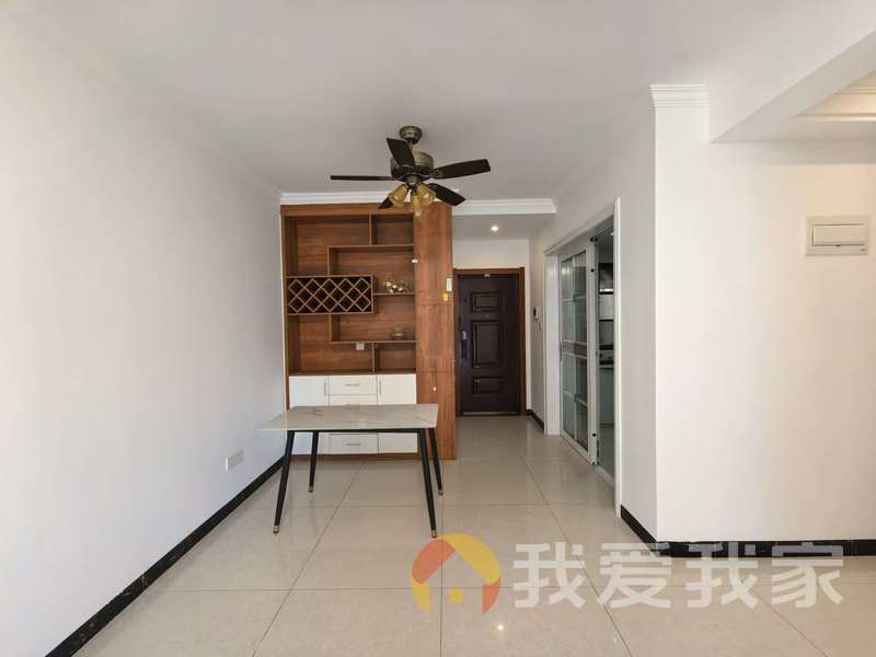南昌我爱我家华润凯旋门（凯祥门小区） 南北通透，采光好 装修好，环镜优美 周边匹套完善，，出行方便
