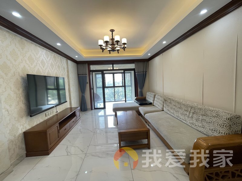 南昌我爱我家贤湖澜庭 南北通透，采光好 装修好，环镜优美 近地铁 周边匹套完善，，出行方便
