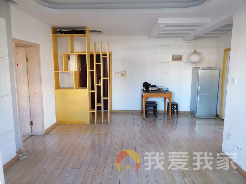 南昌我爱我家祥瑞蓝堡公寓 南北通透，采光好 装修好，环镜优美 近地铁 周边匹套完善，，出行方便