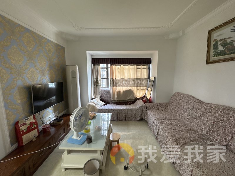南昌我爱我家绿都丹石街区 南北通透，采光好 装修好，环镜优美 视野好，诚心出售