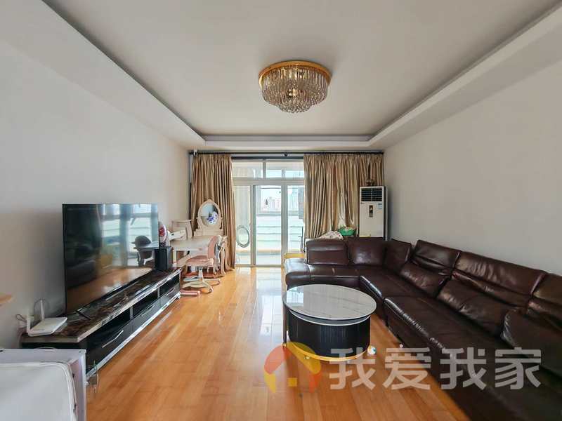 南昌我爱我家玉河明珠住宅 南北通透，采光好 装修好，环镜优美 视野好，诚心出售