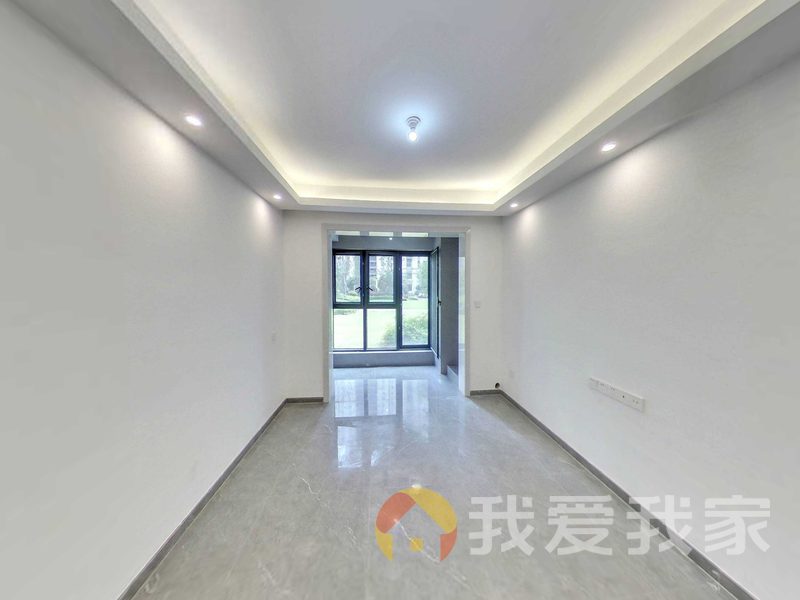 南昌我爱我家中国铁建书香瑶庭 南北通透，采光好 装修好，环镜优美 周边匹套完善，，出行方便