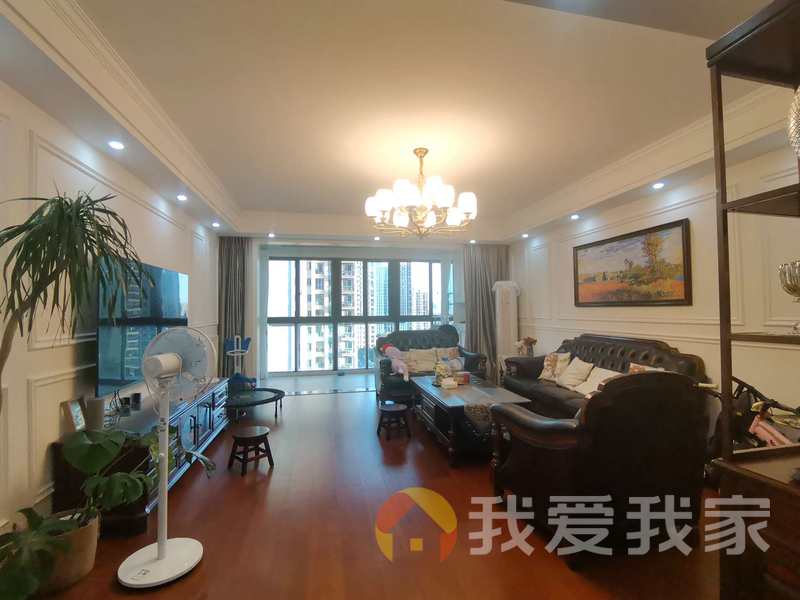 南昌我爱我家艾水清园 南北通透，采光好 装修好，环镜优美 近地铁 视野好，诚心出售